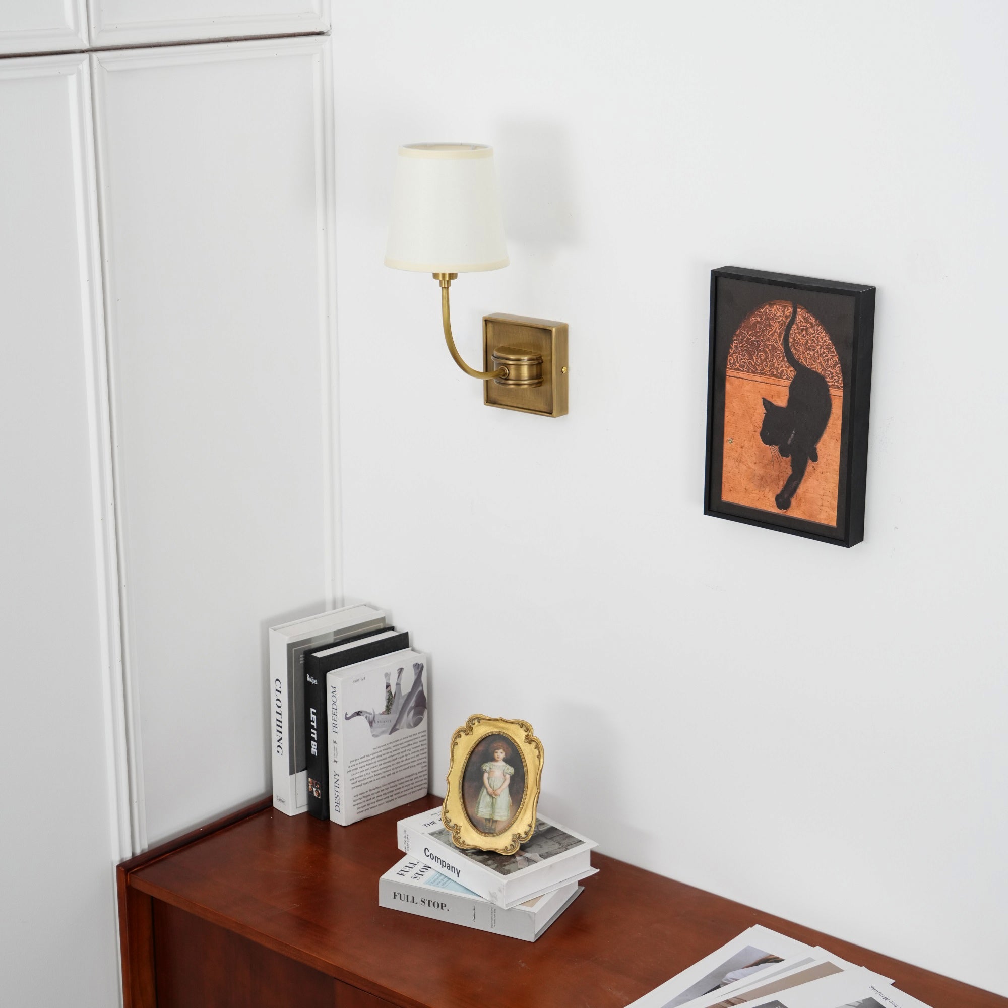 Victor Wall Lamp Black Bronze Fabric | ventumra