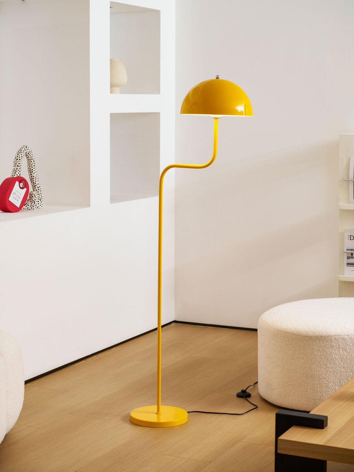 Arc Stem Dome Floor Lamp | Ventumra