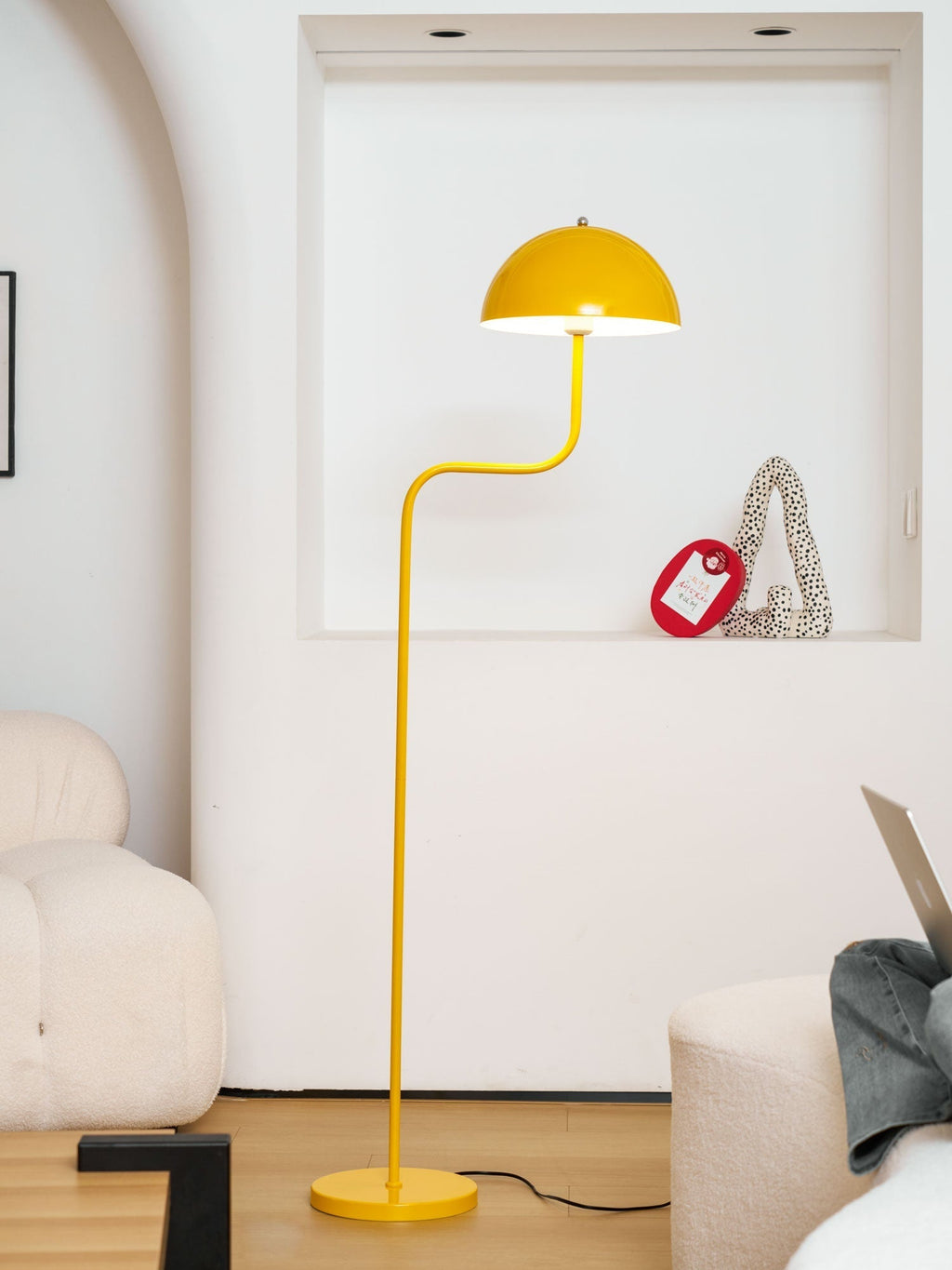 Arc Stem Dome Floor Lamp | Ventumra