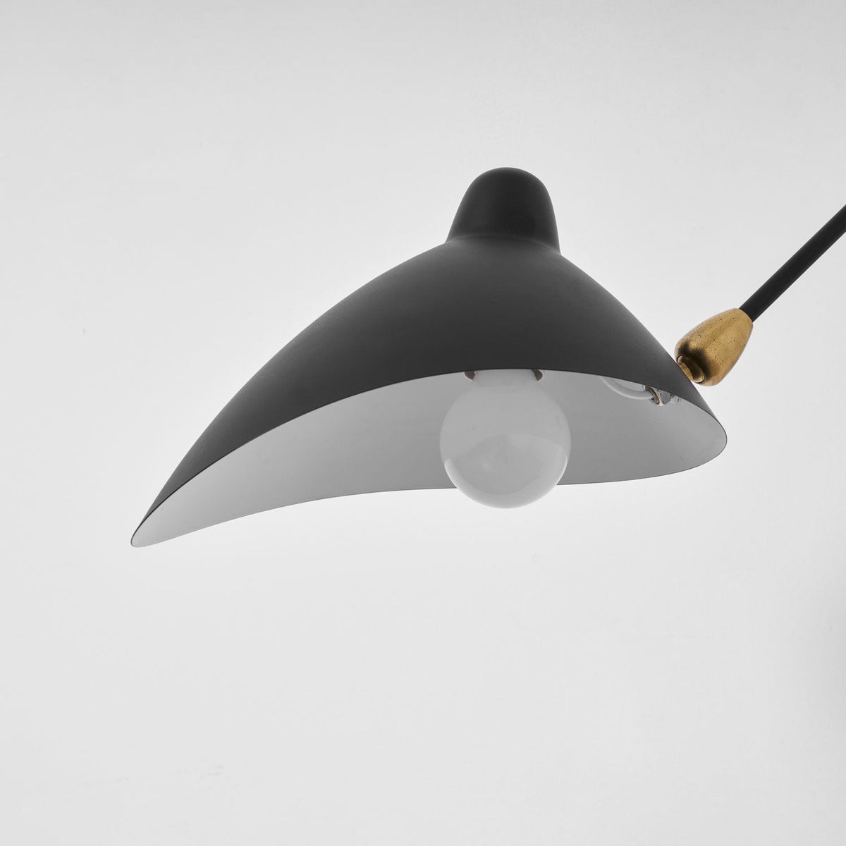 Adjustable Long Arm Metal Wall Sconce with Rotating Shade | Ventumra
