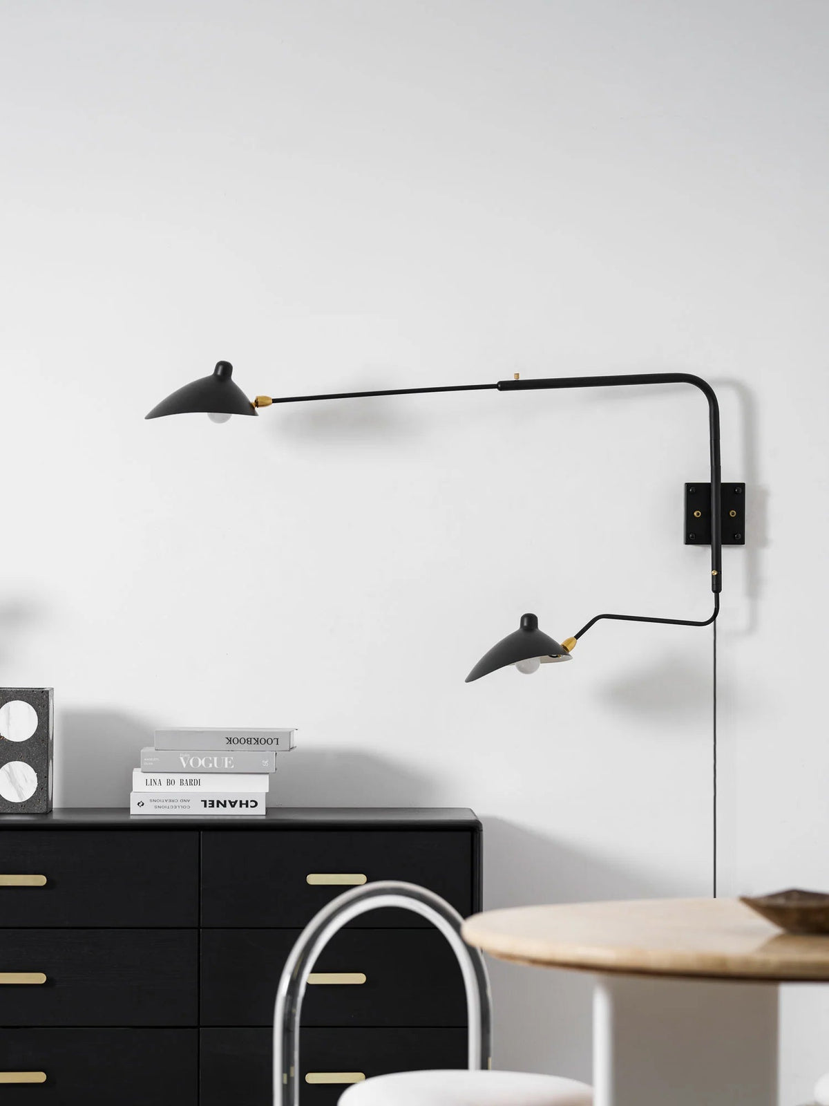 Adjustable Long Arm Metal Wall Sconce with Rotating Shade | Ventumra