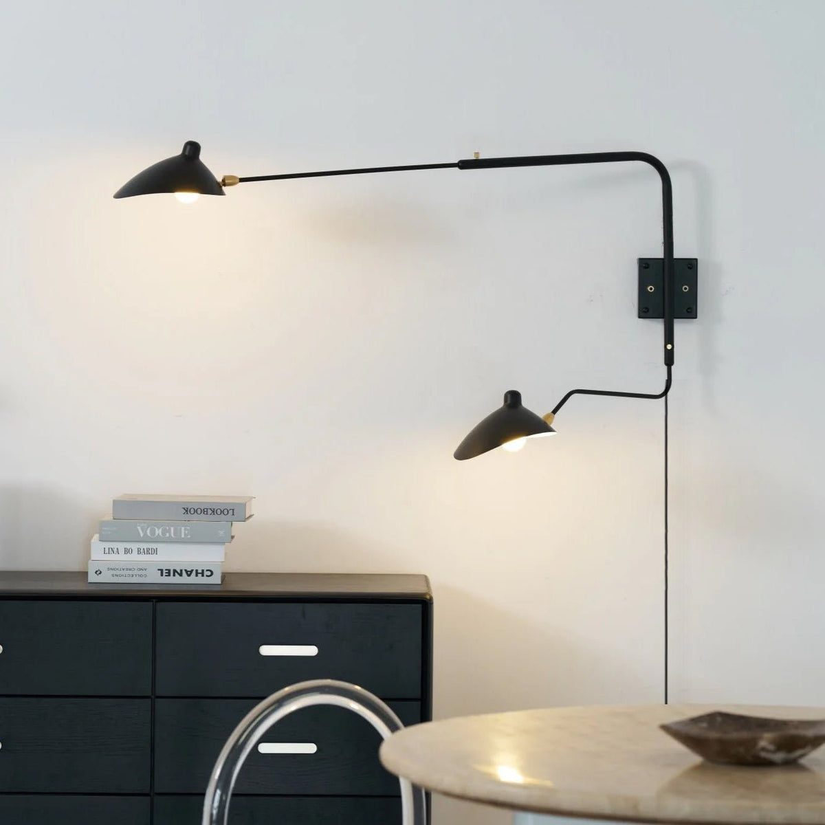 Adjustable Long Arm Metal Wall Sconce with Rotating Shade | Ventumra