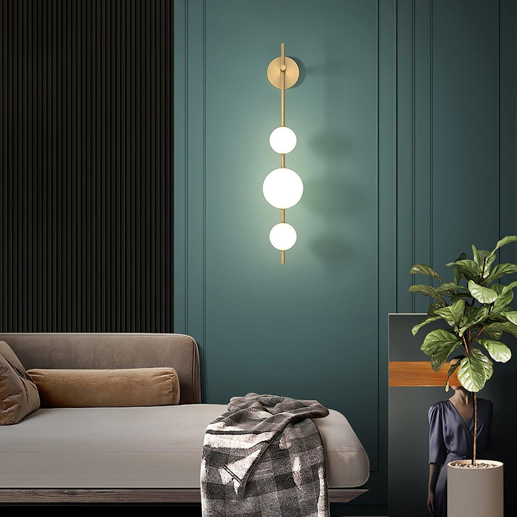 Cerin Vertical Globe Wall Lamp | ventumra