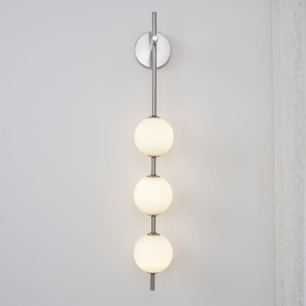 Cerin Vertical Globe Wall Lamp | ventumra