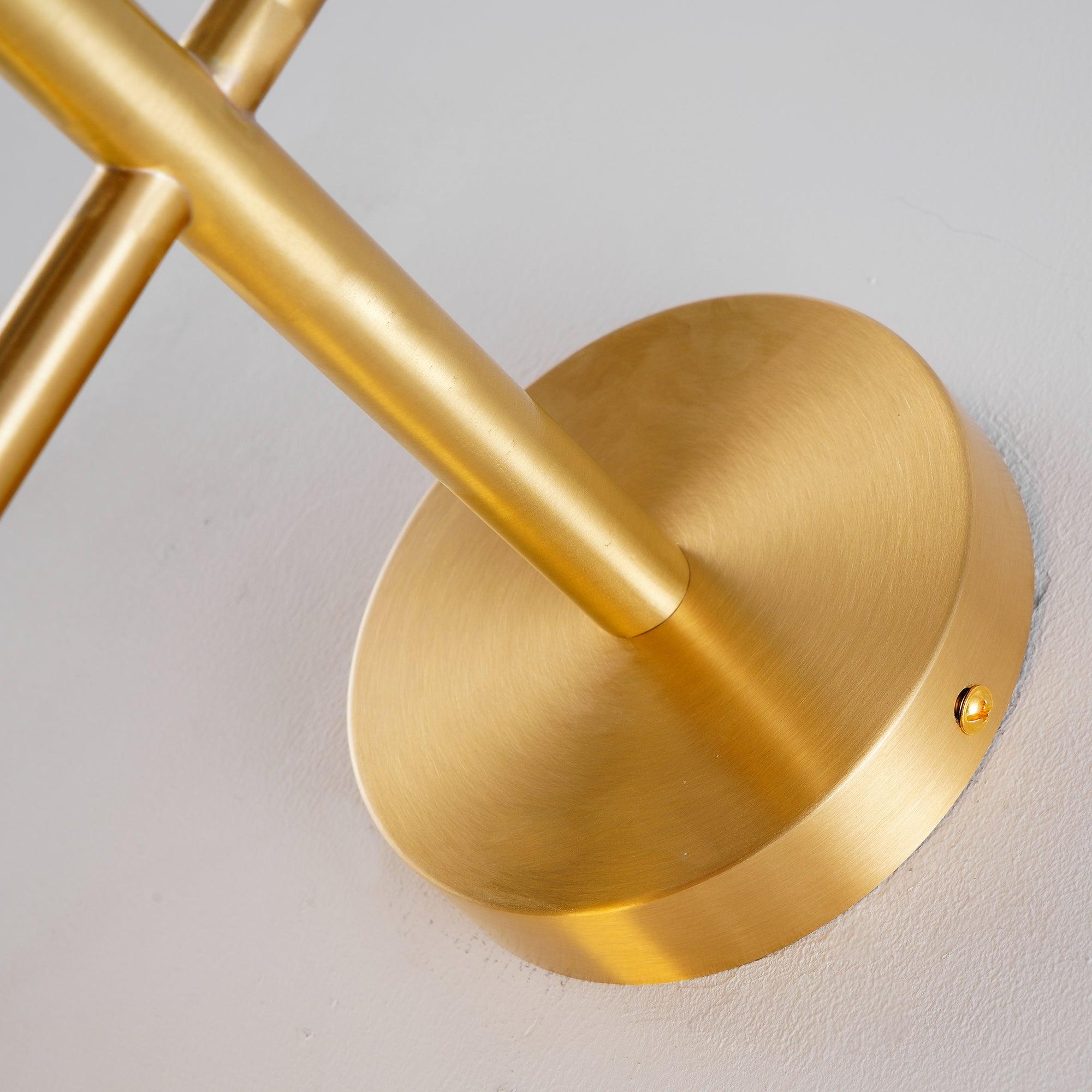 Cerin Vertical Globe Wall Lamp | ventumra