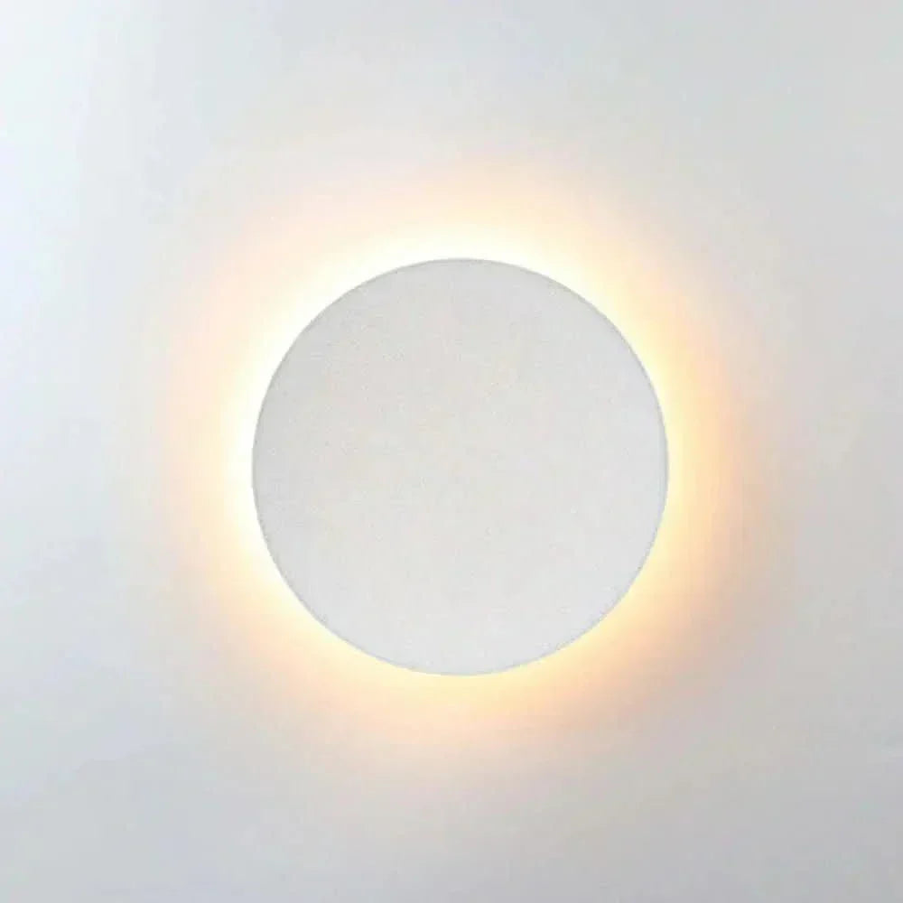 Orra IP65 Outdoor Wall Light — Minimalist LED Fixture, Round or Square