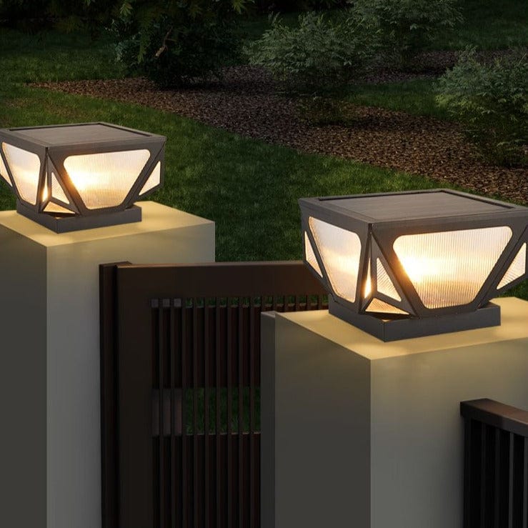 Veltrique Geometric Gate Pillar Light | Ventumra