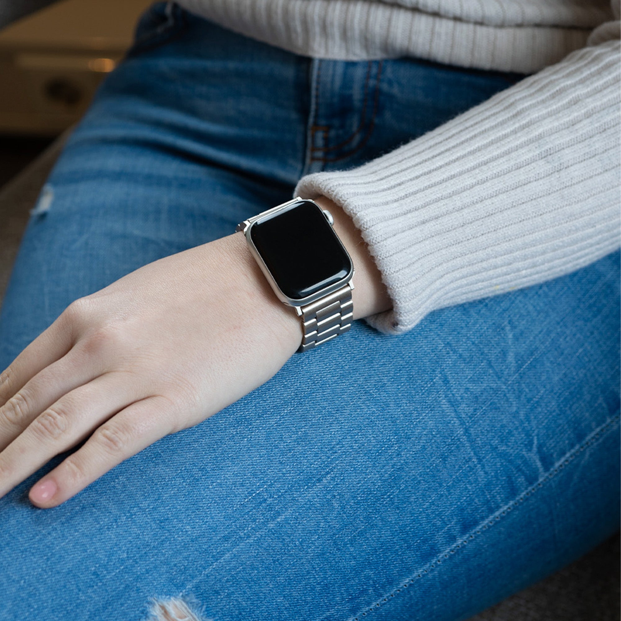 Μπρασελέ για Apple Watch σε φινίρισμα Starlight με ασφαλές κούμπωμα | Ventumra
