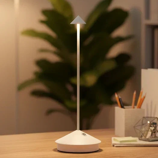 Wireless Nova Spike kültéri lámpa — vízálló, fényerő-szabályozható LED-es leszúrható lámpatest