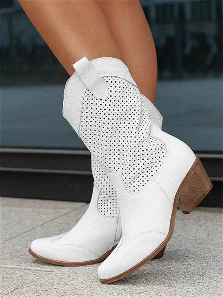 Perforated Western Style Ankle Boots | ventumra