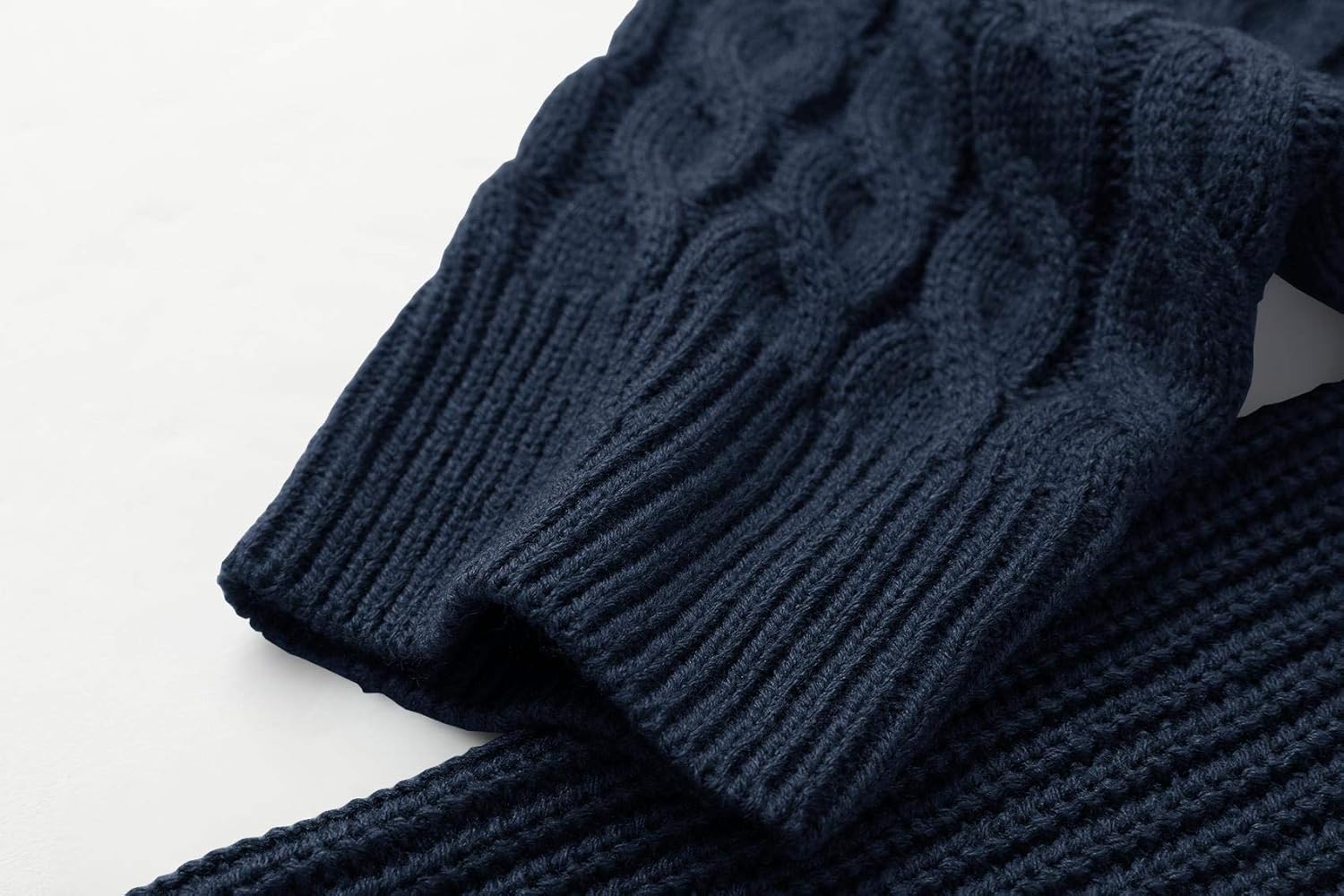 Cool Men's Sweater - Damian | ventumra