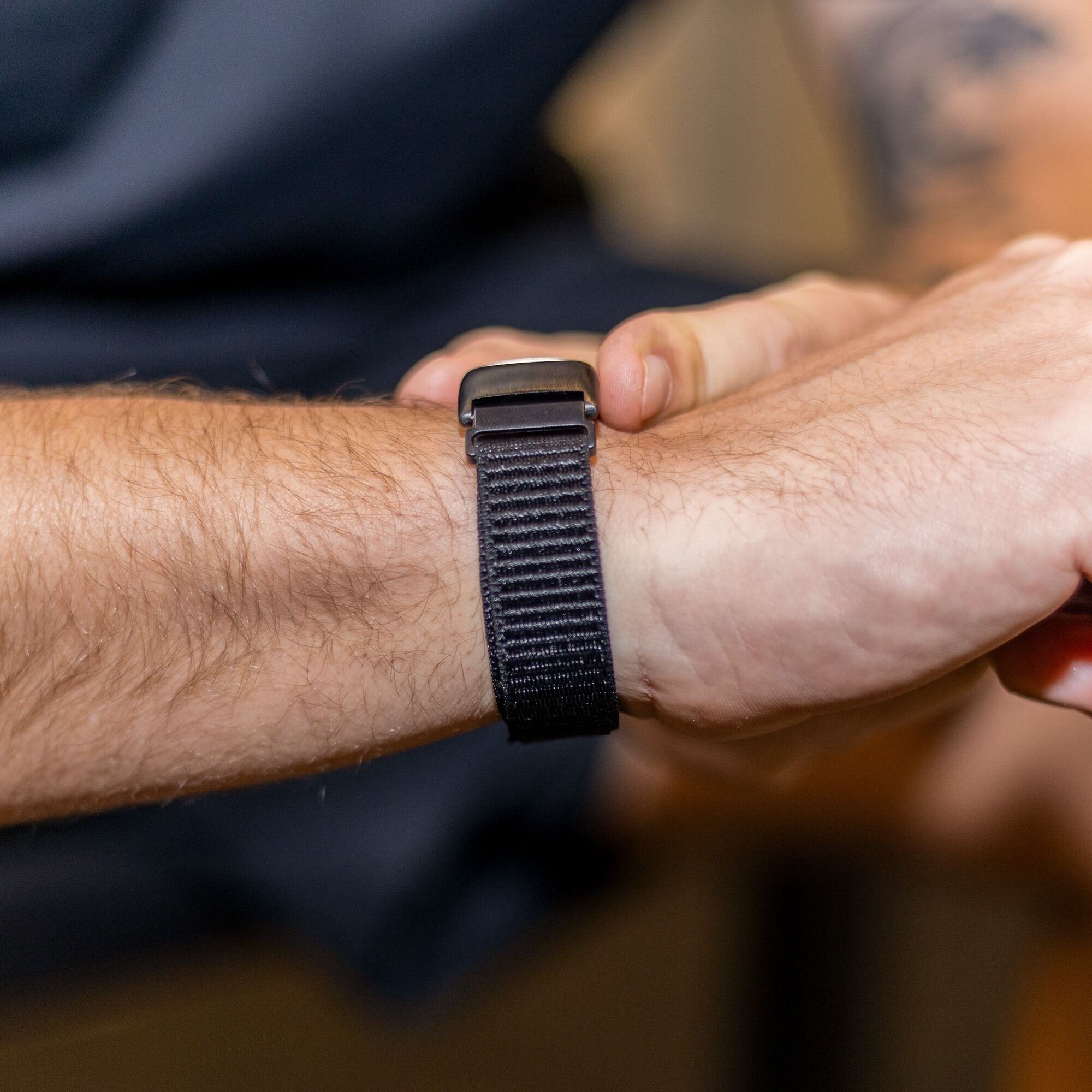 Fitbit Charge 5 フィットネストラッカー用ナイロン交換バンド｜Ventumra