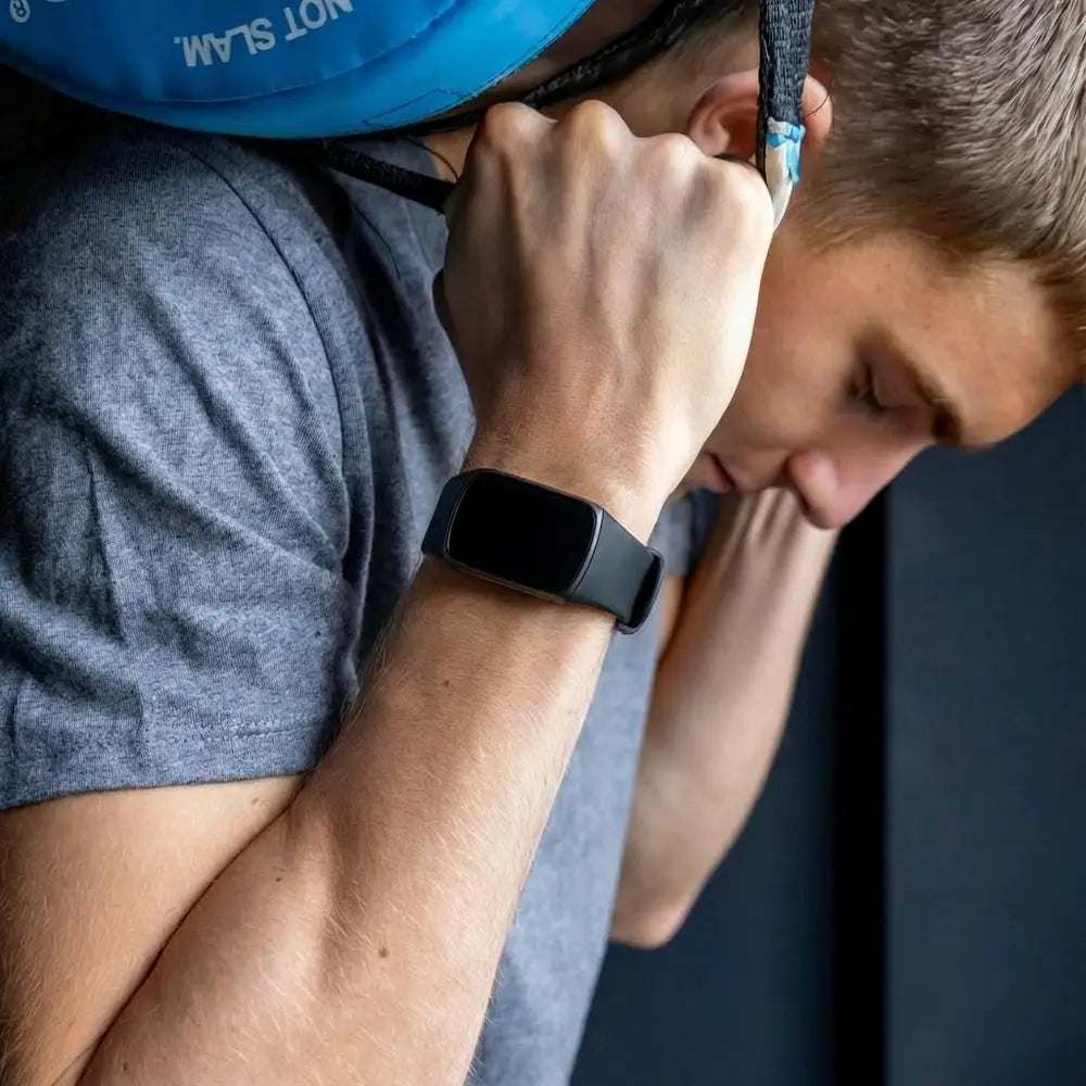 Fitbit Charge 5 svart silikonrem for komfort hele dagen | Ventumra