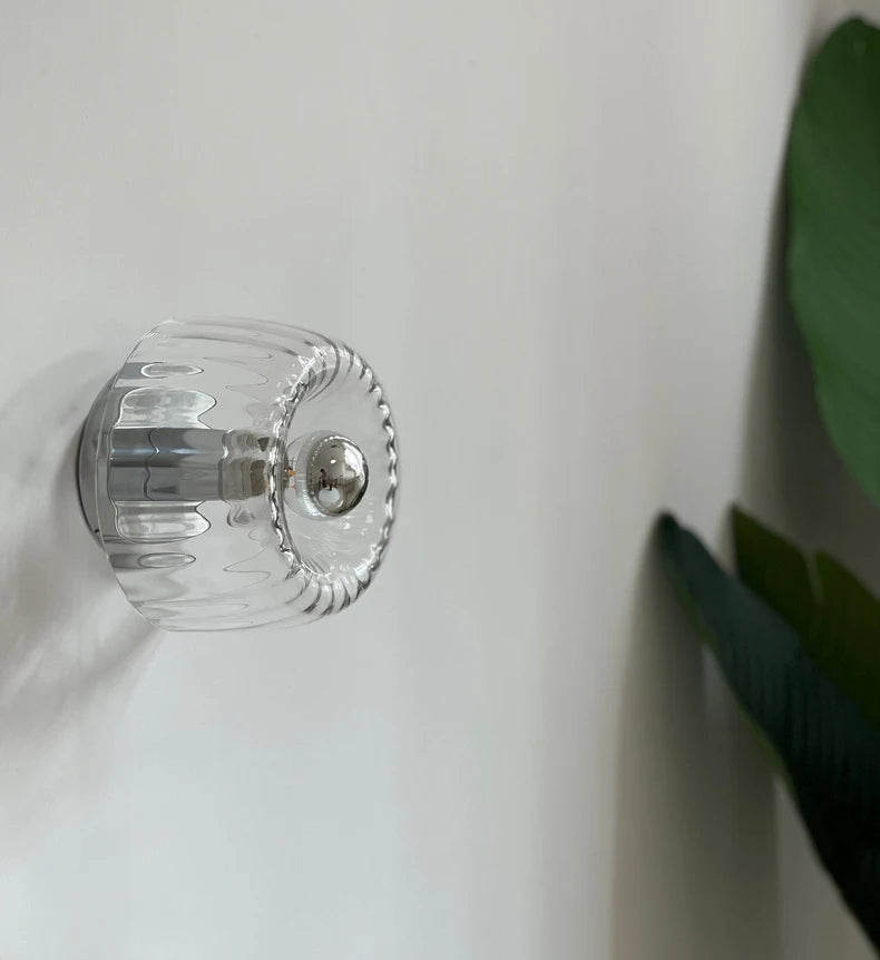 Nástěnné svítidlo z hranolového skla Prism Radiance | Ventumra