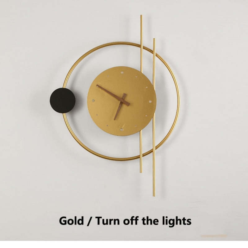 Arisha Wall Lamp Clock, Black & Gold | ventumra