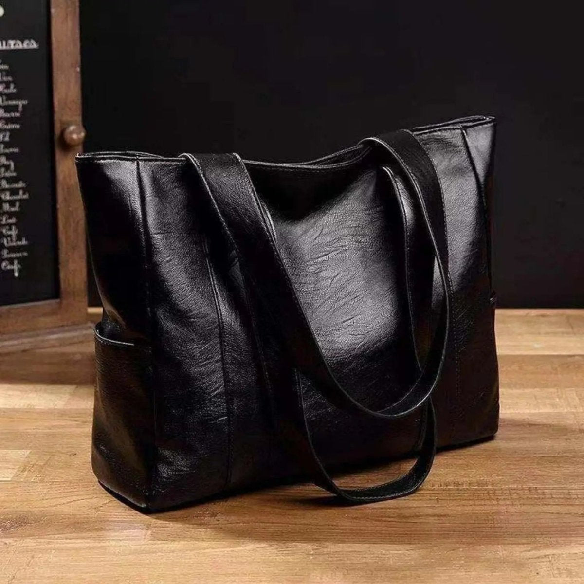 Retro Genuine Leather Shoulder Bag | ventumra
