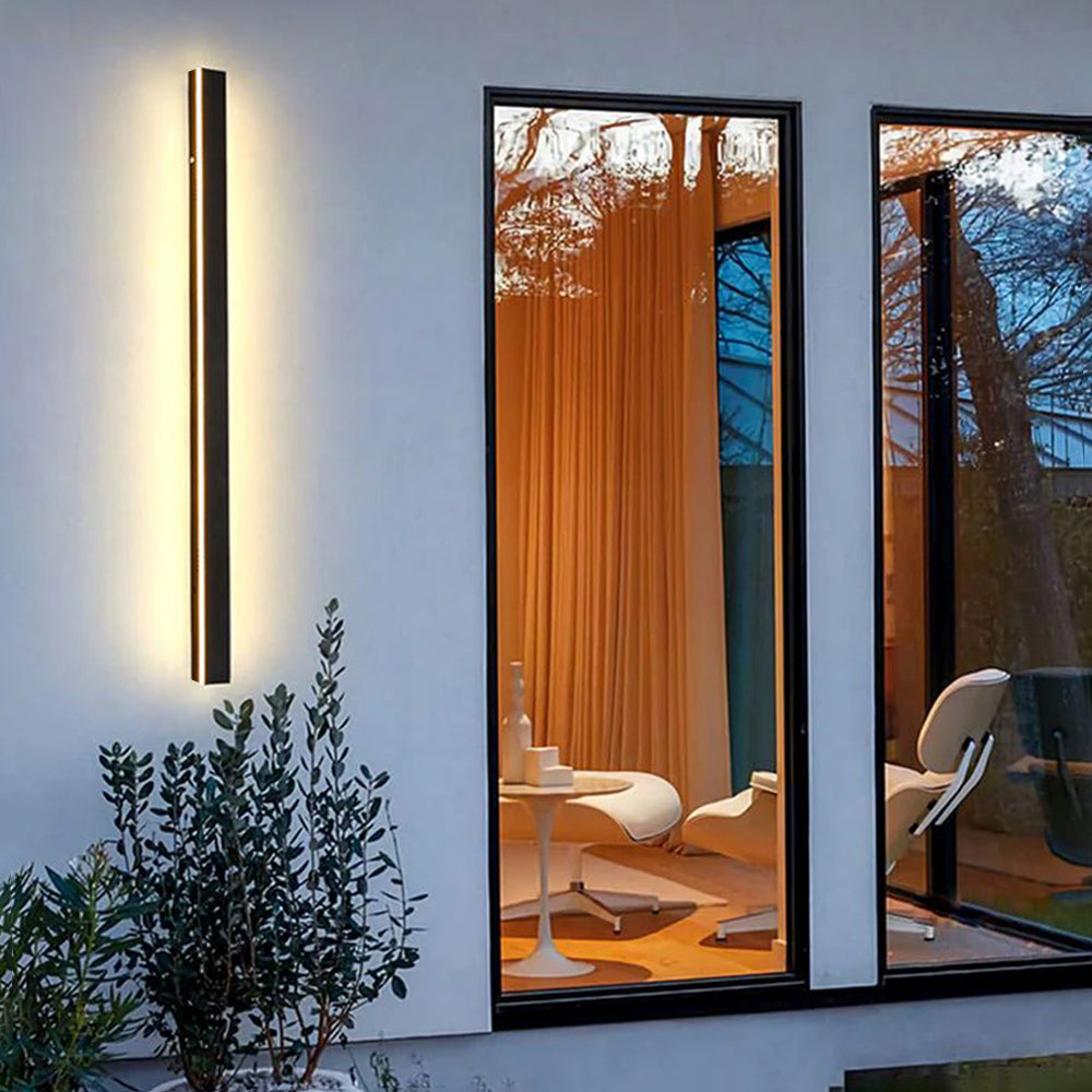 Silex Linear Outdoor Wall Lamp - Neutralighting