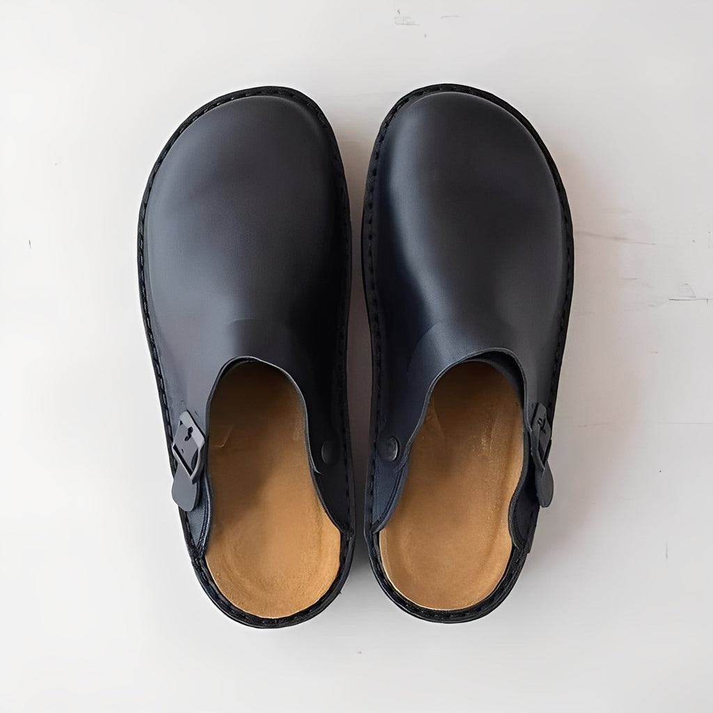 Læderhjemmesko til mænd — slip-on-design med komfortsål