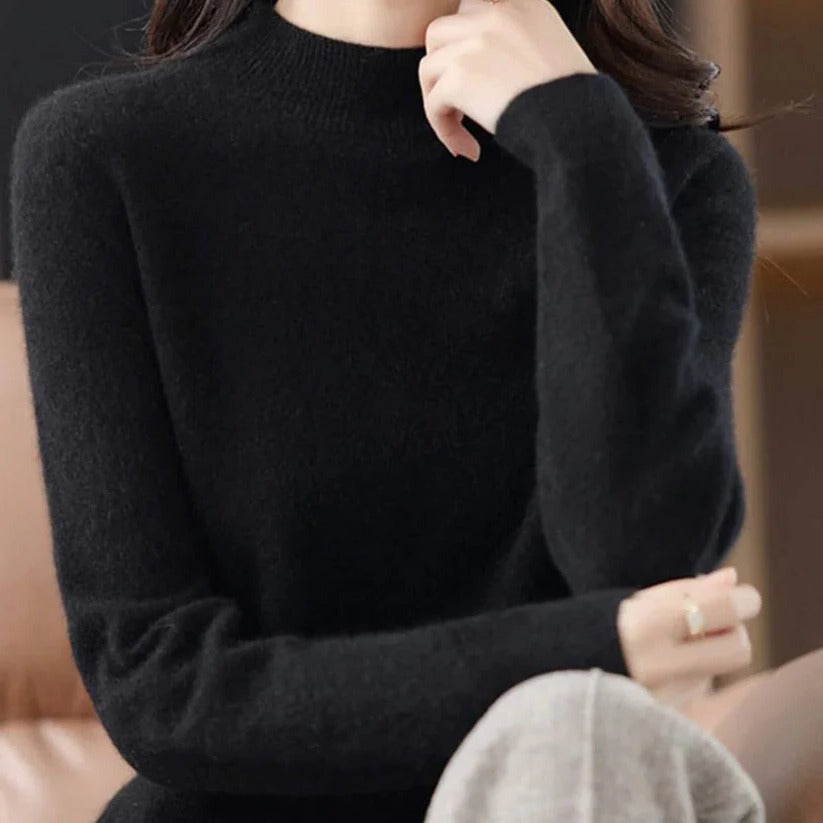 Elegant Cashmere Sweater — Lightweight Comfort for Cold Days