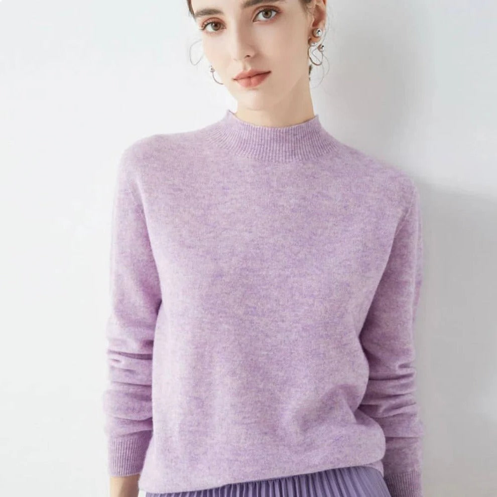Elegant Cashmere Sweater — Lightweight Comfort for Cold Days