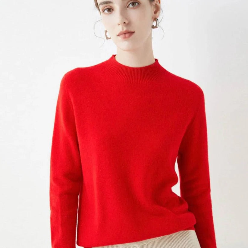 Elegant Cashmere Sweater — Lightweight Comfort for Cold Days
