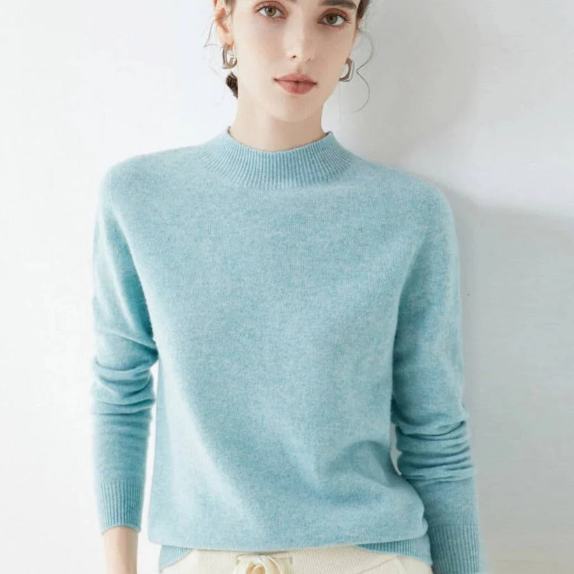 Elegant Cashmere Sweater — Lightweight Comfort for Cold Days