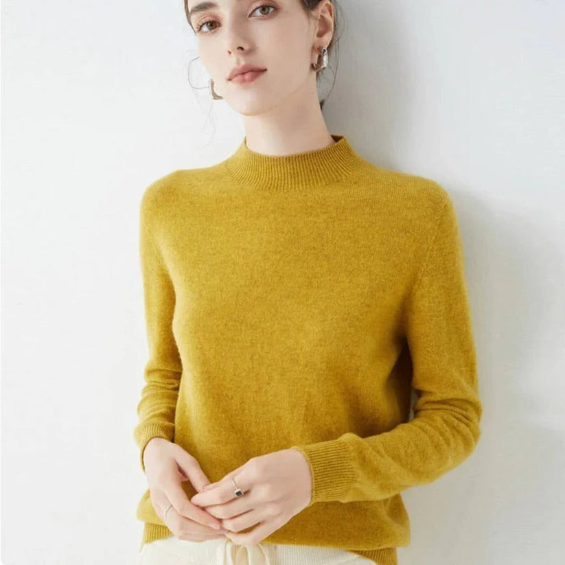Elegant Cashmere Sweater — Lightweight Comfort for Cold Days