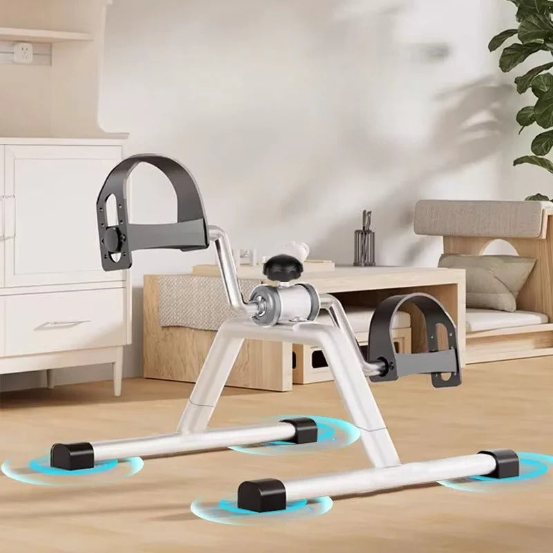 Compacte pedaaltrainer voor zittend gebruik, voor arm- en beenworkouts