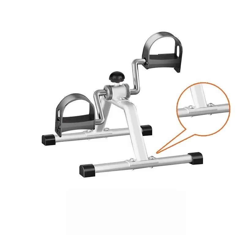 Compacte pedaaltrainer voor zittend gebruik, voor arm- en beenworkouts