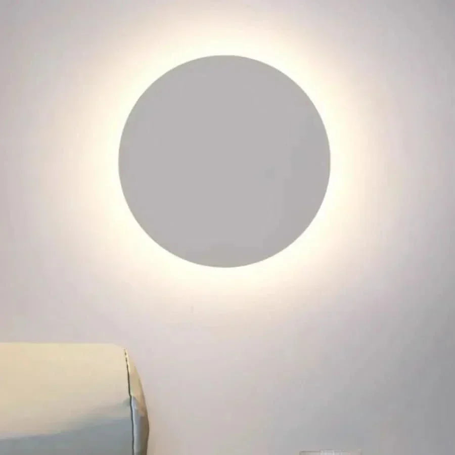 Orra IP65 Outdoor Wall Light — Minimalist LED Fixture, Round or Square