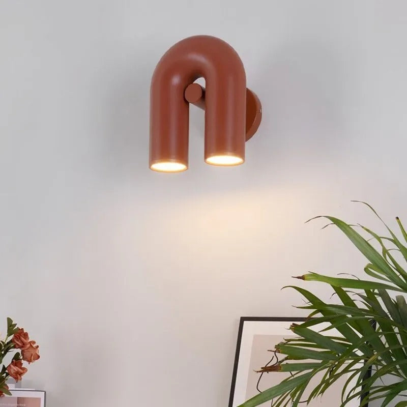 Arisha Wall Lamp U-shaped Design LED Metal, Black/Blue/Gray/Red, Bedroom | ventumra