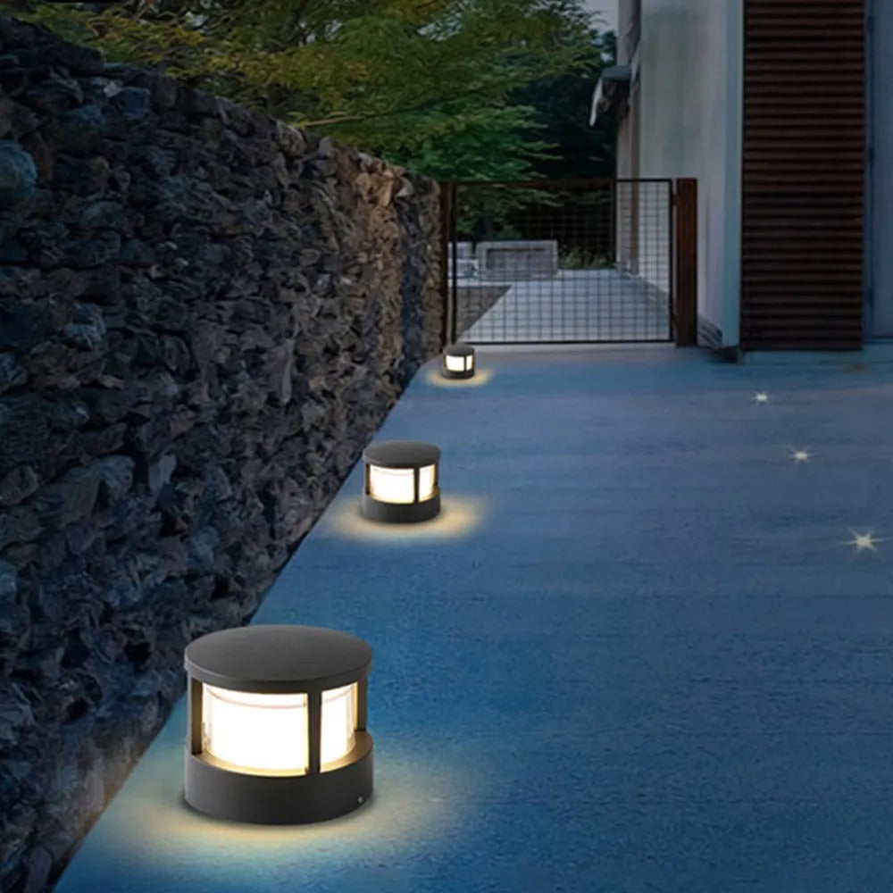 Zyra Modern Metal Cylindrical Outdoor Bollard Light, Black | ventumra