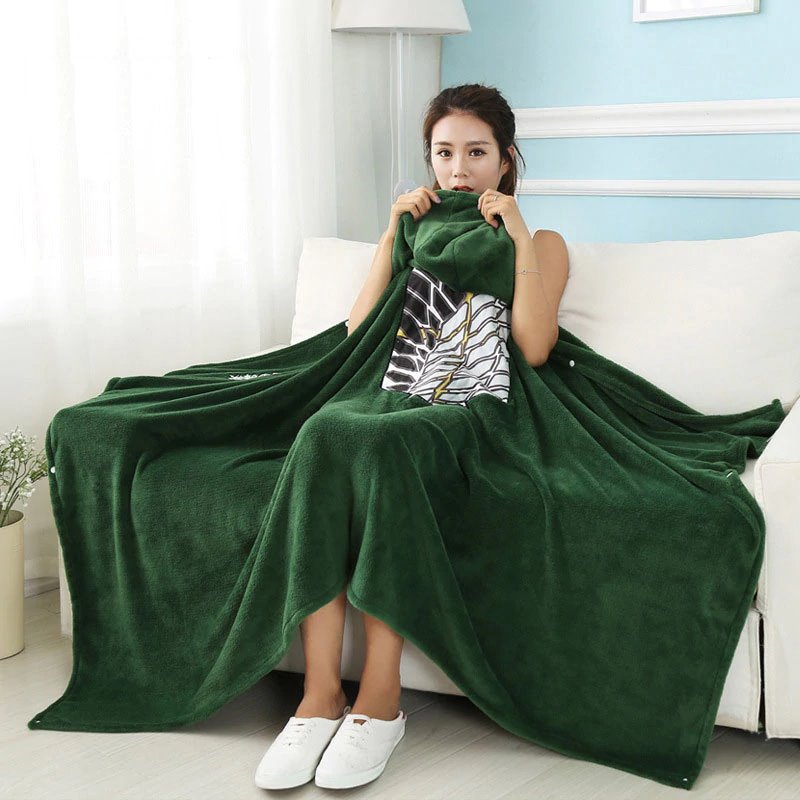 Plaid coperta con cappuccio verde smeraldo di Attack on Titan | ventumra