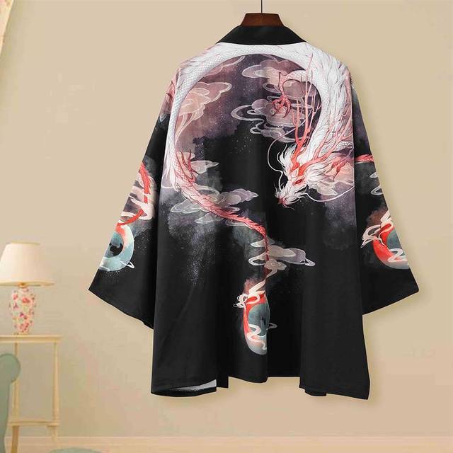 Japonské kimono s bílým drakem a zlatými kapry koi | ventumra