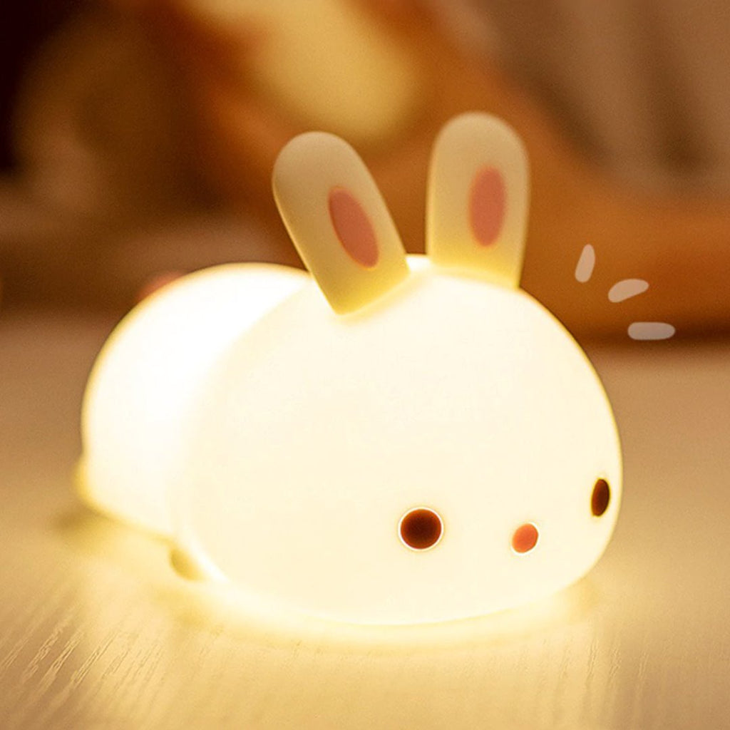 Luce notturna LED con gatto e coniglio sdraiati | ventumra