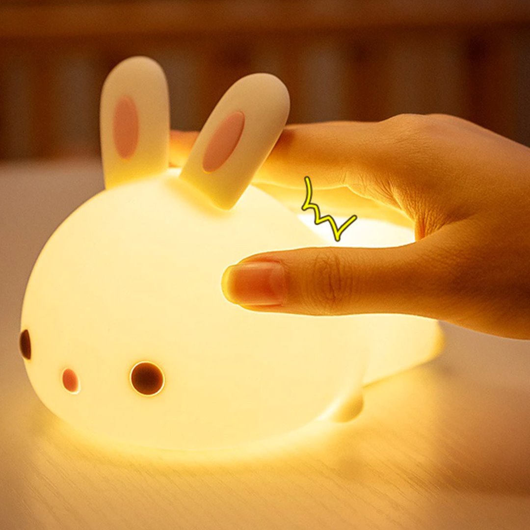Luce notturna LED con gatto e coniglio sdraiati | ventumra