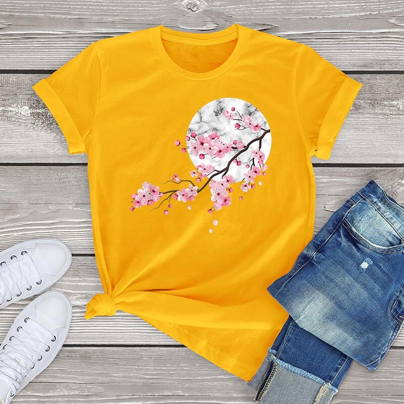 Baumwoll-T-Shirt mit Sakura-Kirschblüten und Vollmond | ventumra