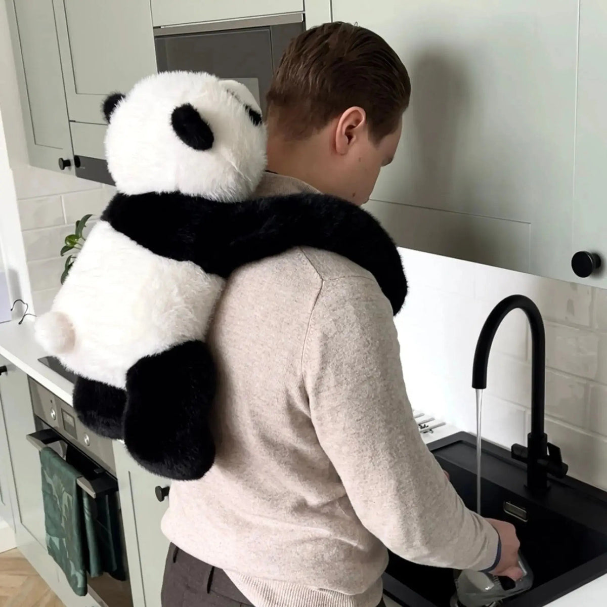 צעצוע מפואר ומחבק CuddleBuddy — להפגת מתח ולהרפיה