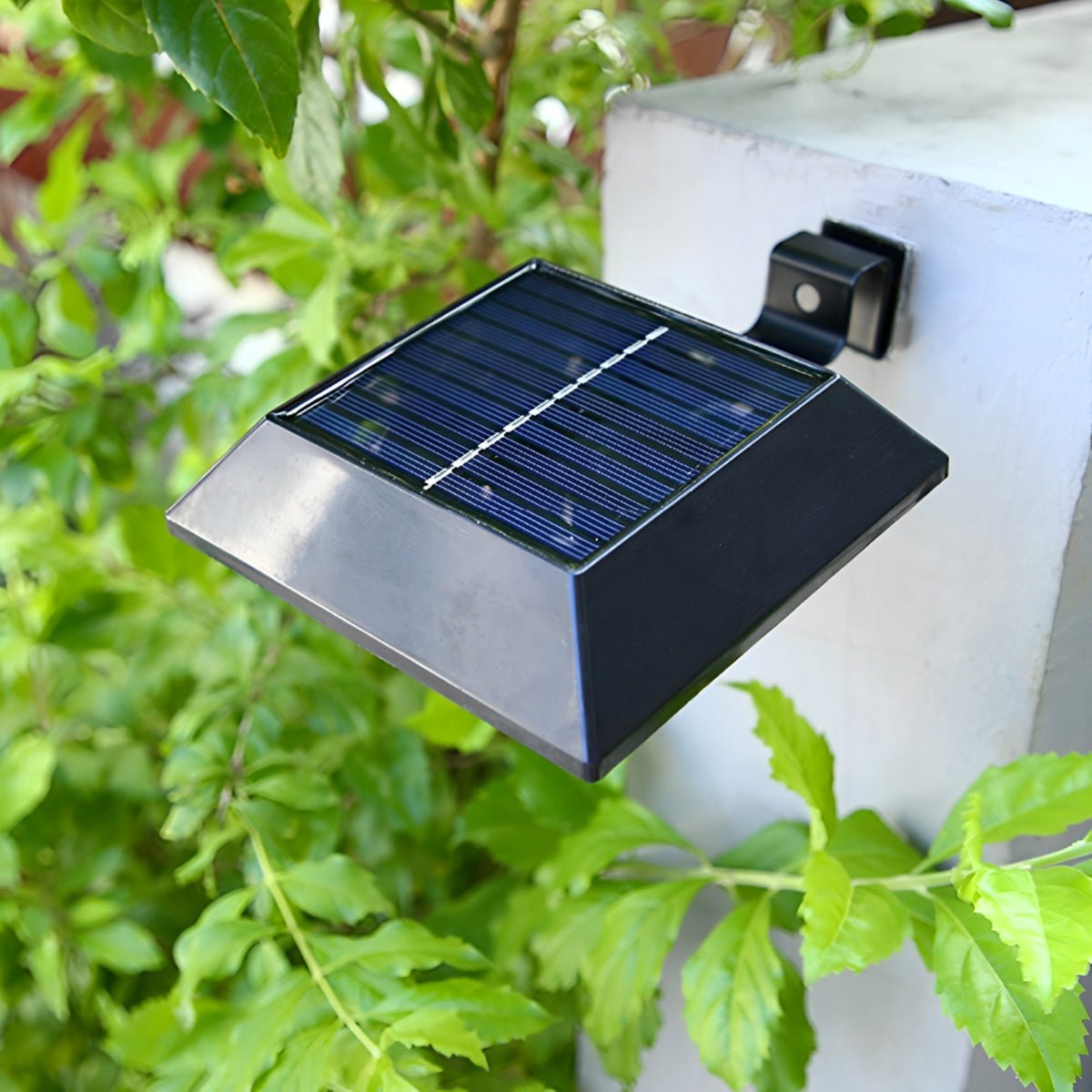Angled Beam Outdoor Wall Light | Ventumra
