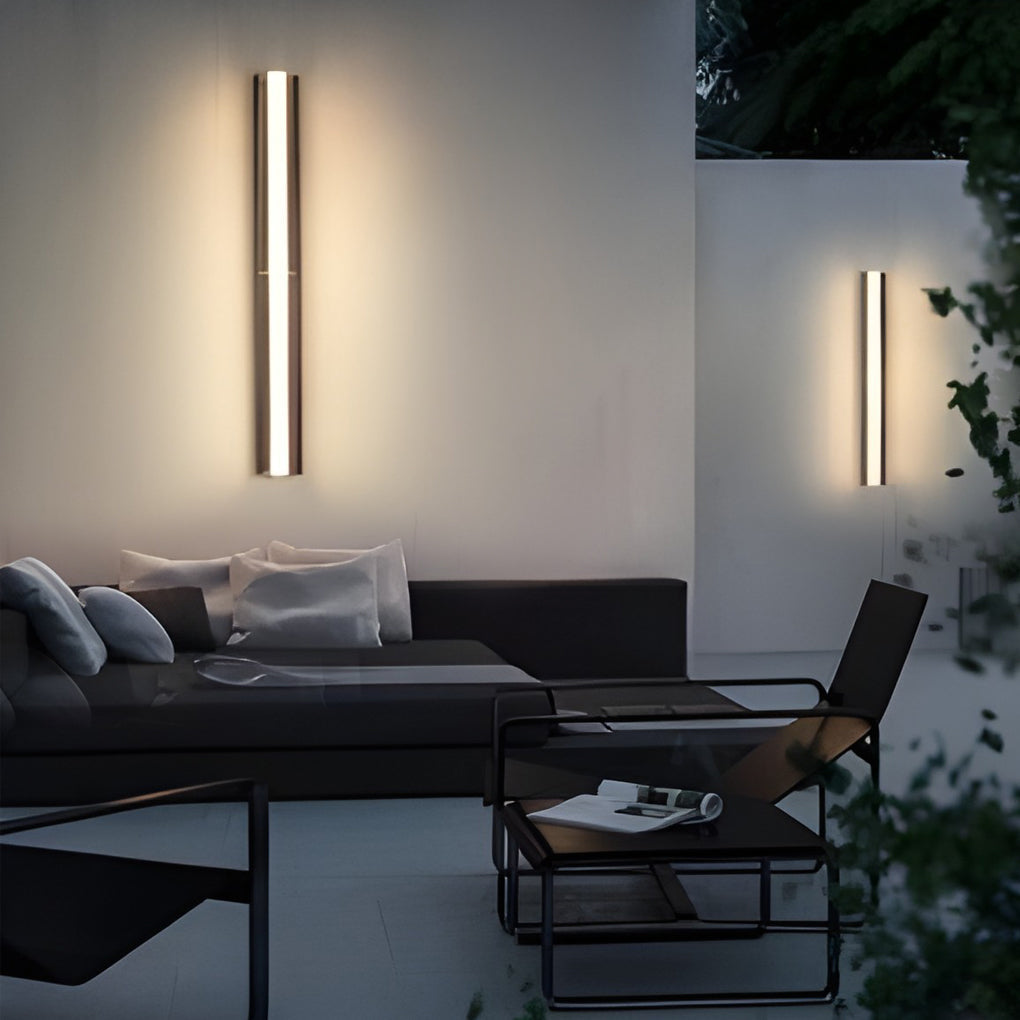 Refined Glow Vertical Sconce | Ventumra