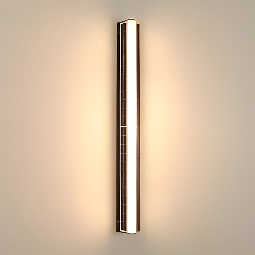 Refined Glow Vertical Sconce | Ventumra