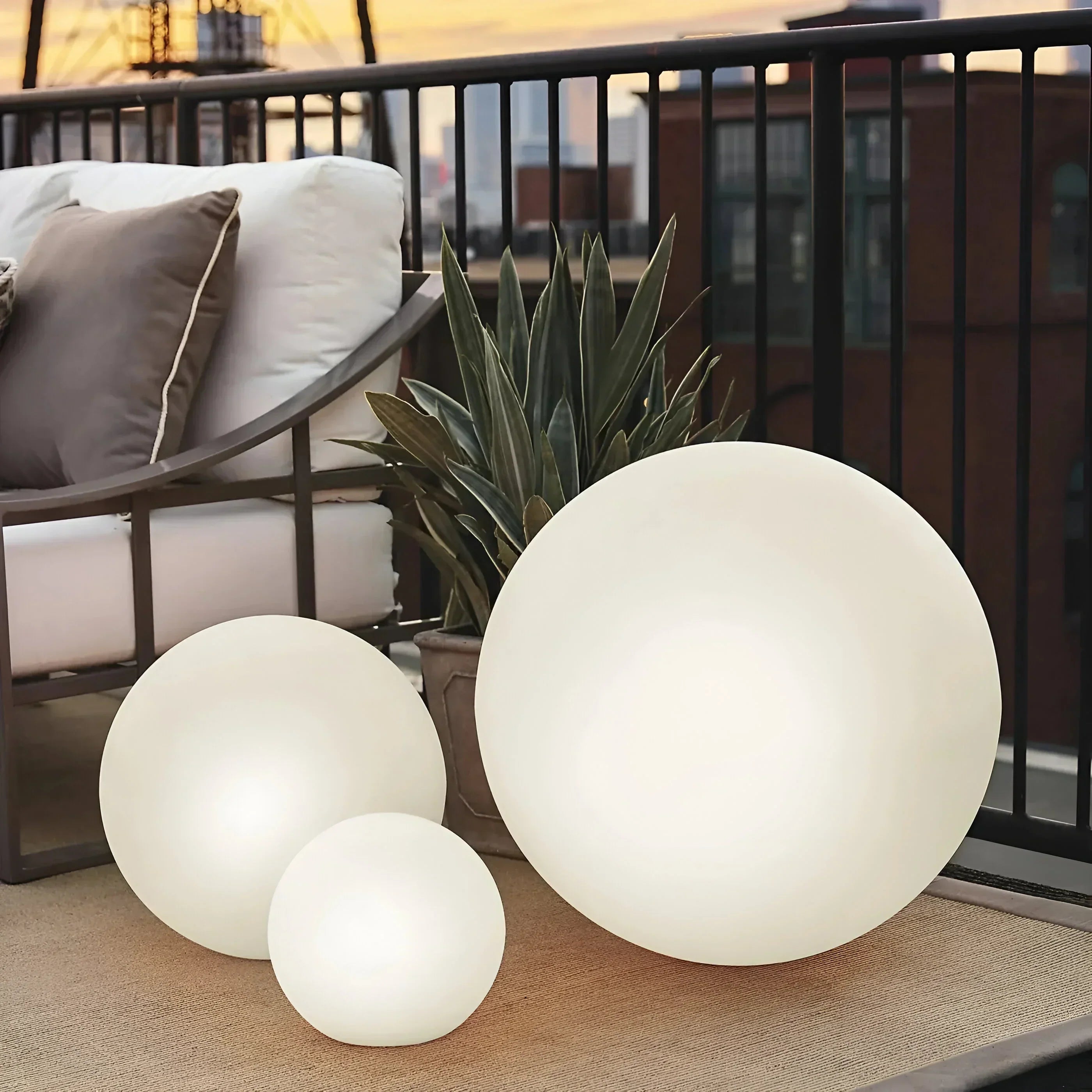 LumiGlobe - Spherical Outdoor & Indoor LED Light | ventumra