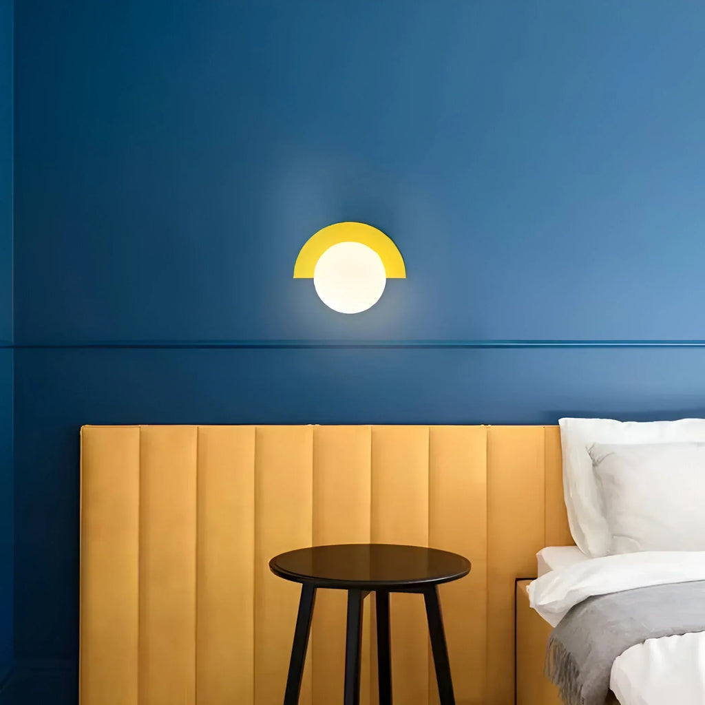 LumiGlow – Modern Half-Circle Wall Sconce | ventumra