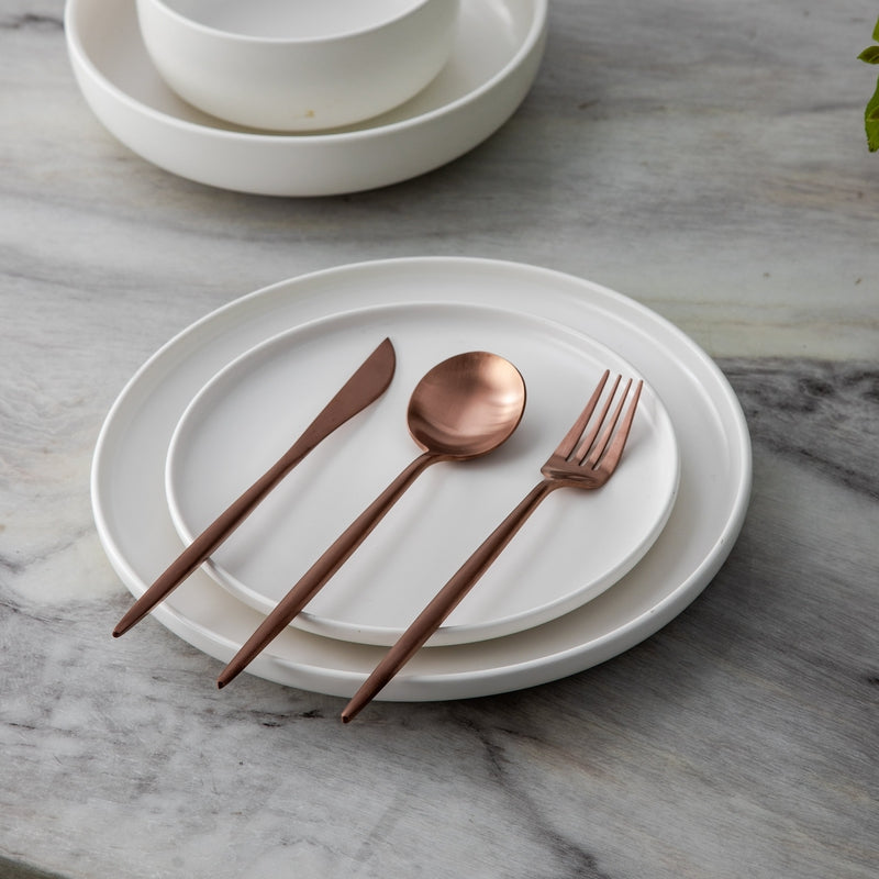 Elegant Flatware Set - Modern Dining Essentials | ventumra