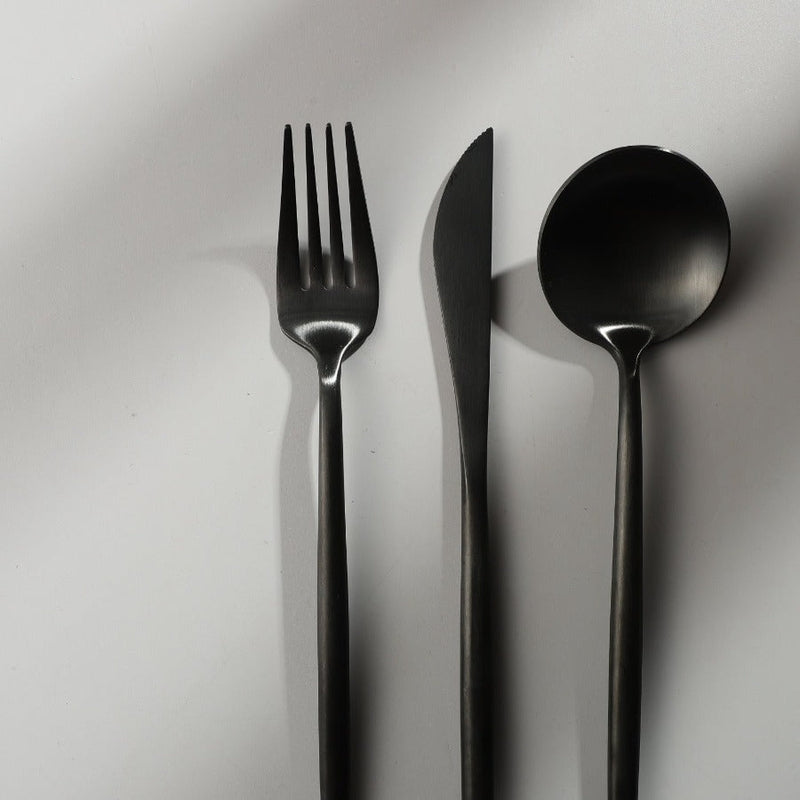 Elegant Flatware Set - Modern Dining Essentials | ventumra
