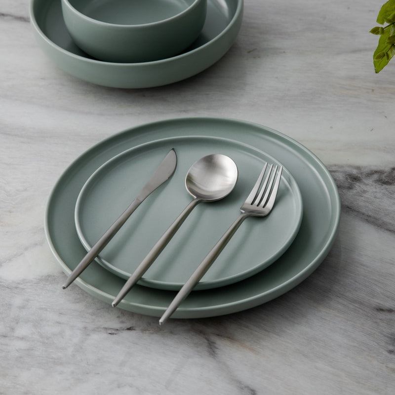 Elegant Flatware Set - Modern Dining Essentials | ventumra