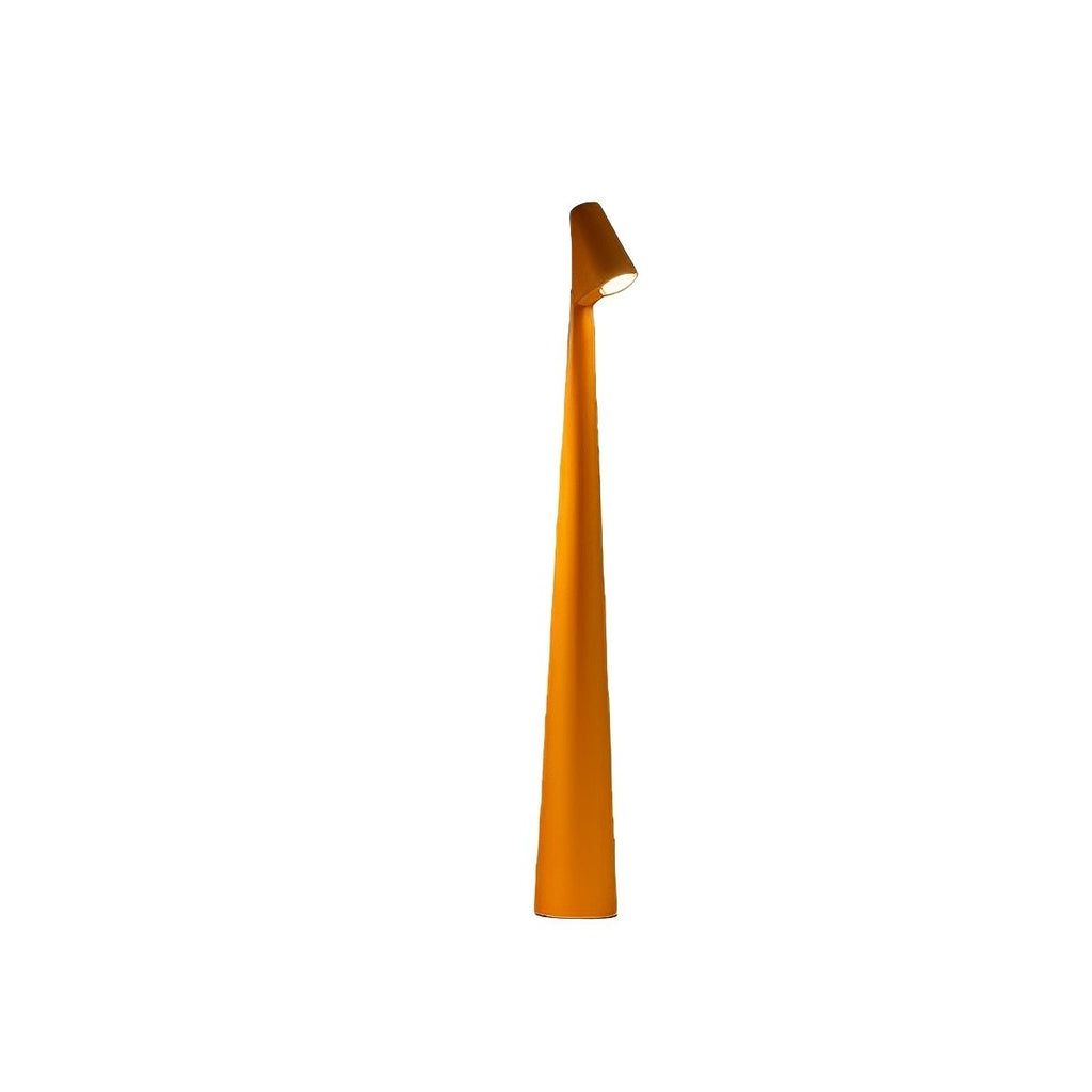 Lampe de table conique à tige inclinée | Ventumra