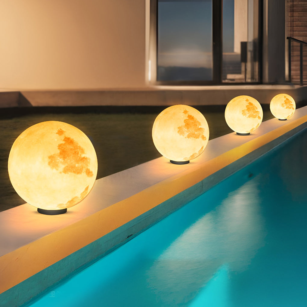 Artemis Moon Globe Post Light | Ventumra