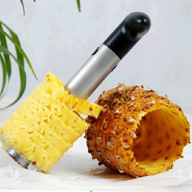 Stainless Steel Pineapple Corer and Slicer — Easy Fruit Prep