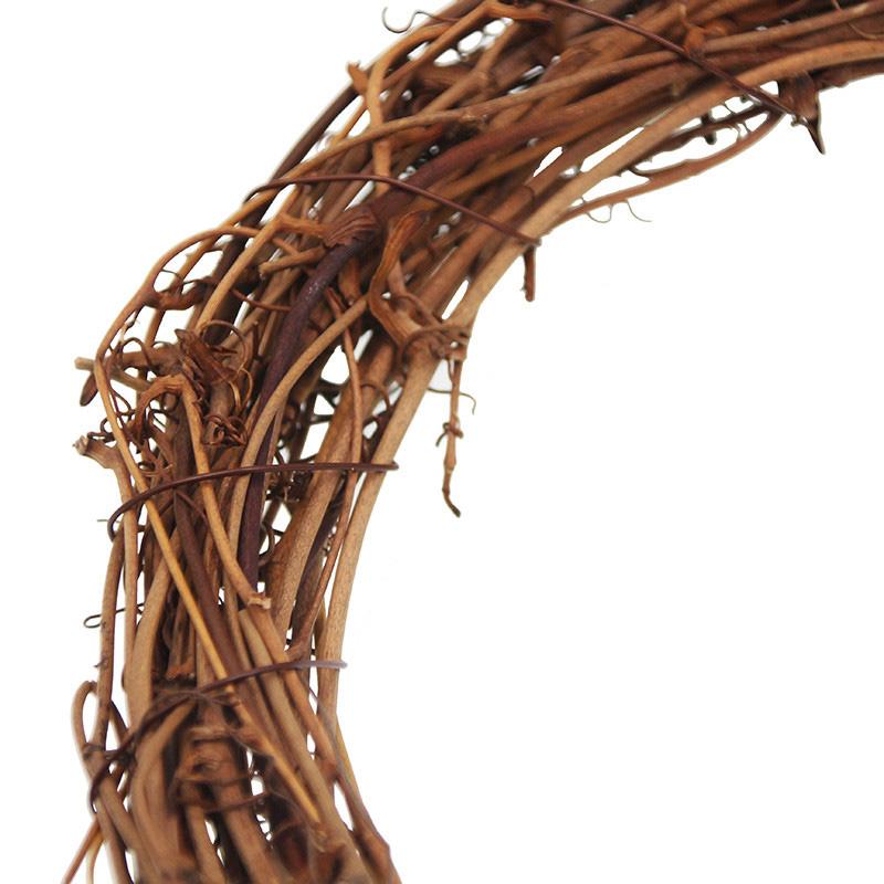 Easter DIY Wreath — Reusable Spring Holiday Decoration